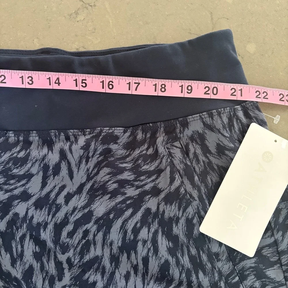 NEW Athleta Womens 20 Trekkie North Printed Short Blue‎ Ripstop Hike Camp Trail